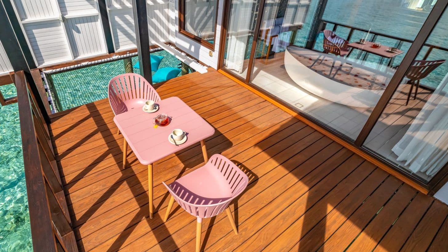 Best luxury wind villa with pool in Maldives.